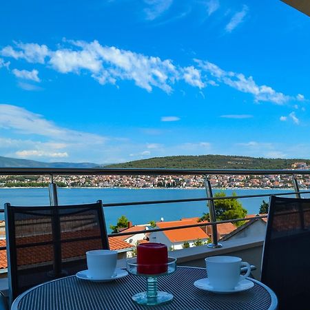Apartments Oklopcic Trogir Exterior foto